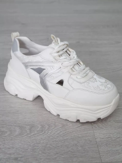 Кроссовки женские летние