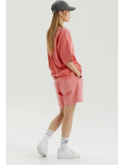 Пигментные шорты с арочной надписью