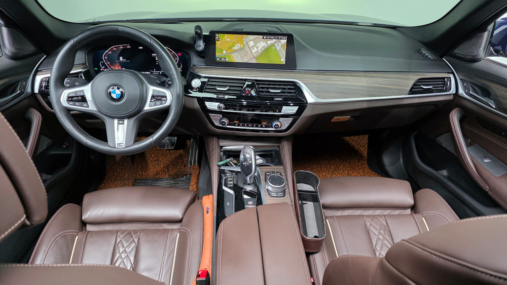 BMW 5 серии (G30) 530e M Sport