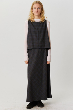 Юбка макси в темно-серую клетку из шерсти