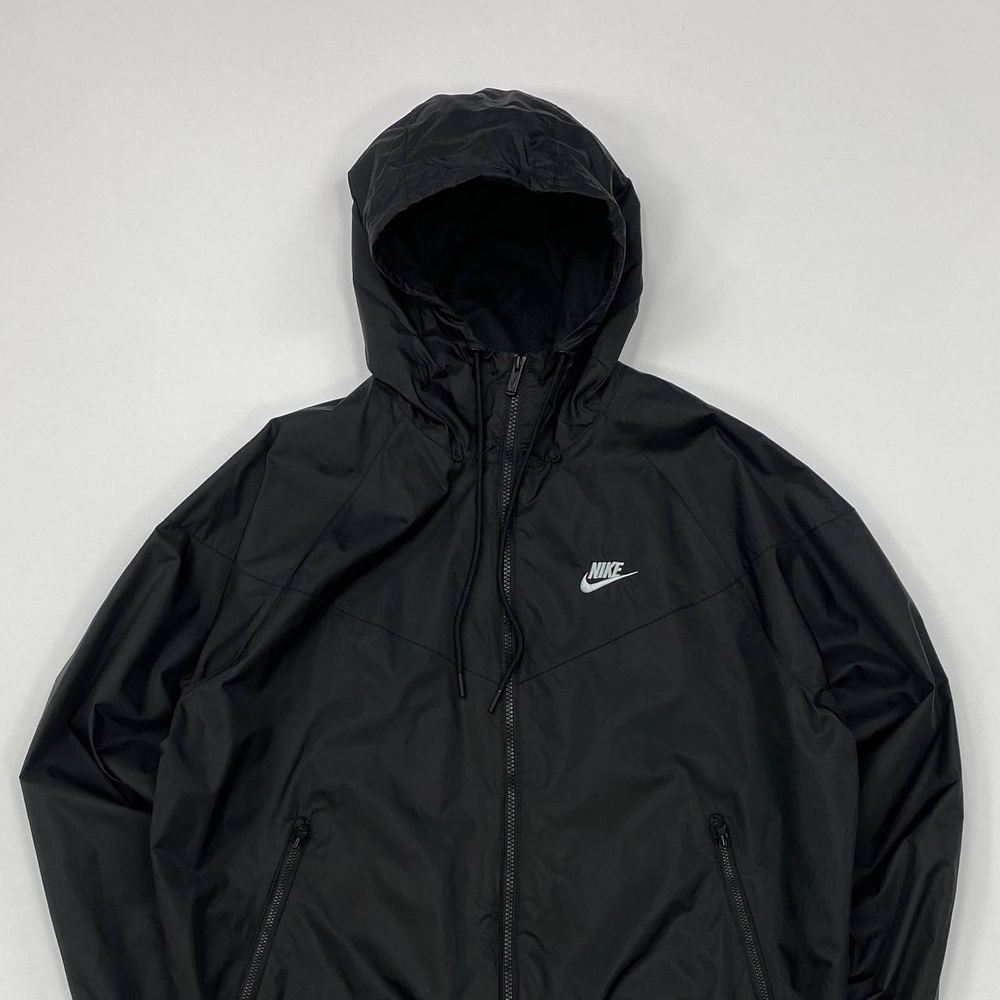 Ветровка Nike