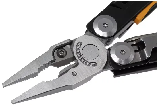 Мультитул пассатижи LEATHERMAN Signal (832265) с чехлом черный/желтый