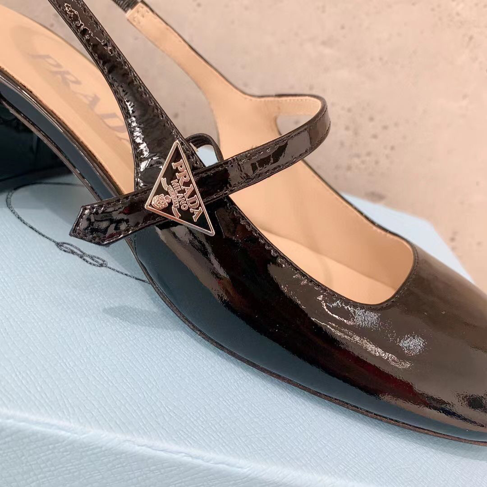 Туфли Prada