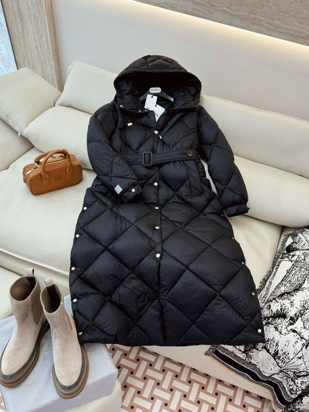 Пуховик MaxMara
