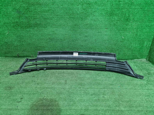 Решетка переднего бампера Toyota RAV 4 ca40 15-19