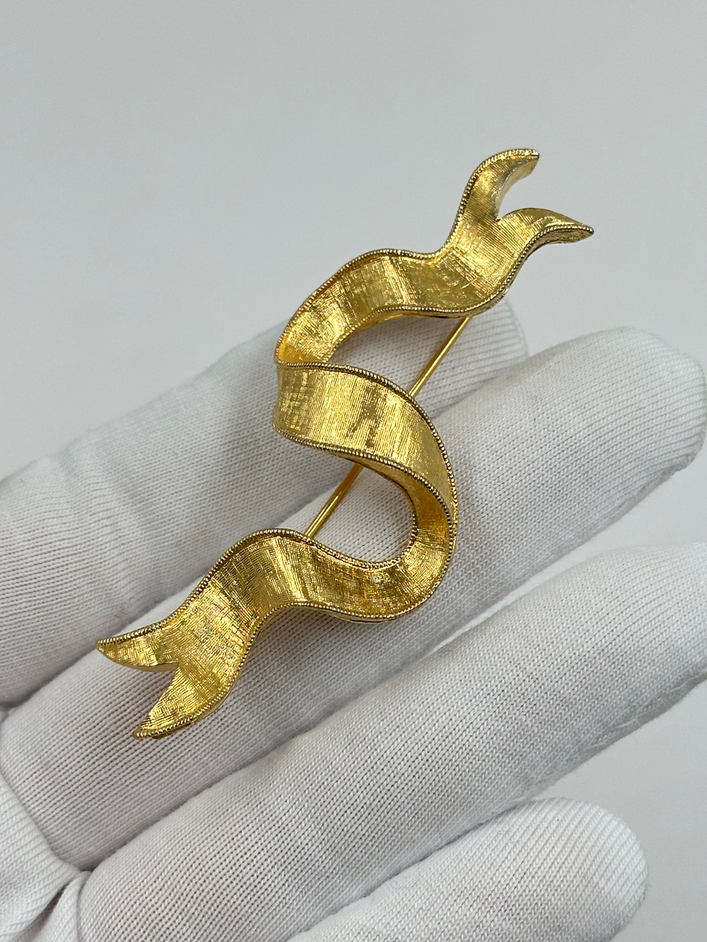 Брошь Лента Monet