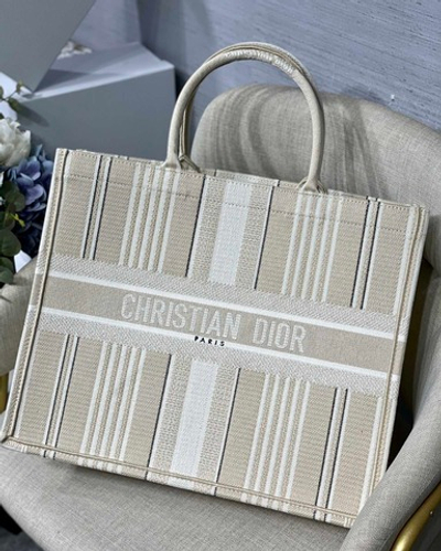 Christian Dior Book Tote 42 cm