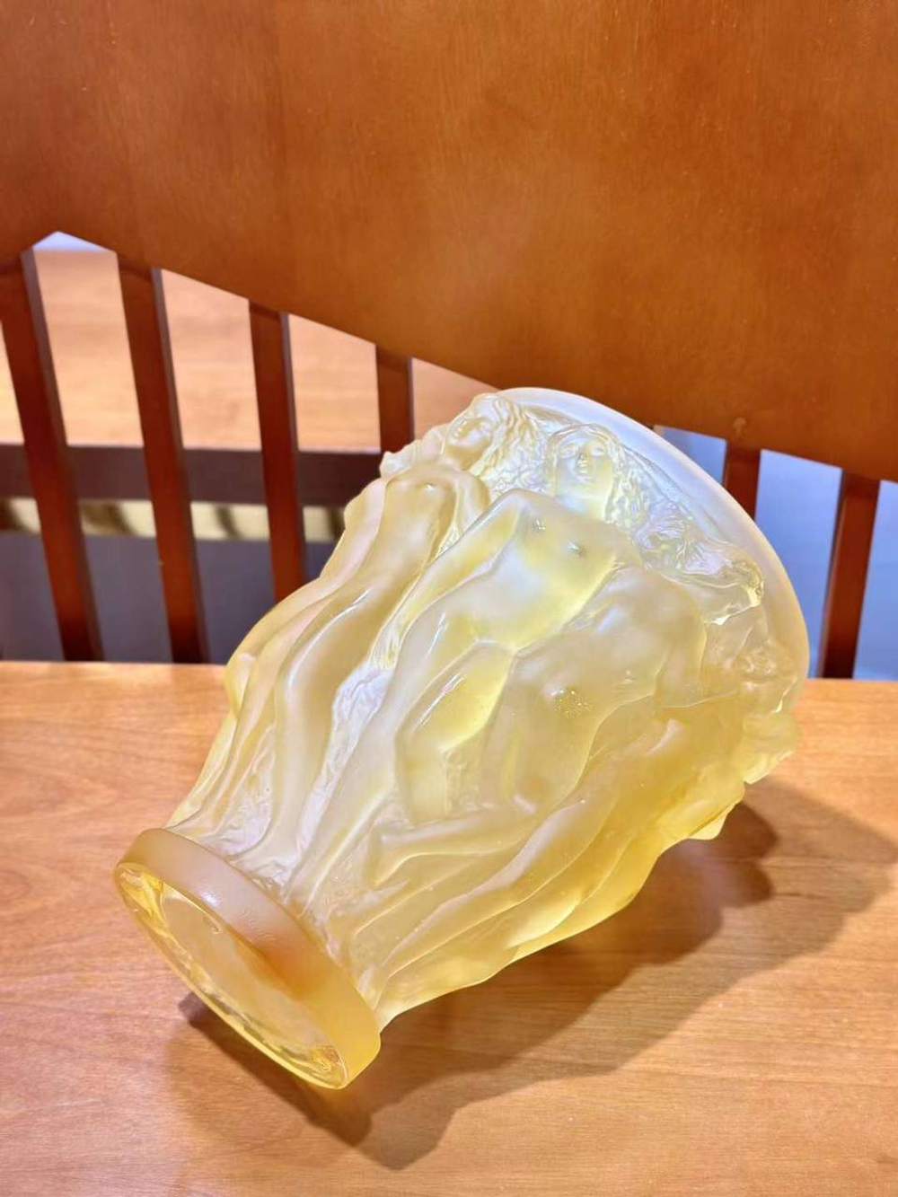 Ваза Lalique
