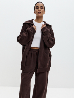 костюм в цвете шоколад , о котором ты мечтала