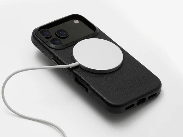 СОВМЕСТИМ С  MAG SAFE