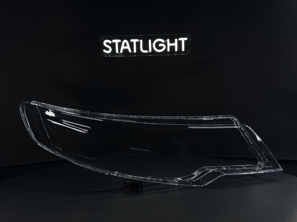 Правое стекло фары KIA Cerato 2 2008-2013