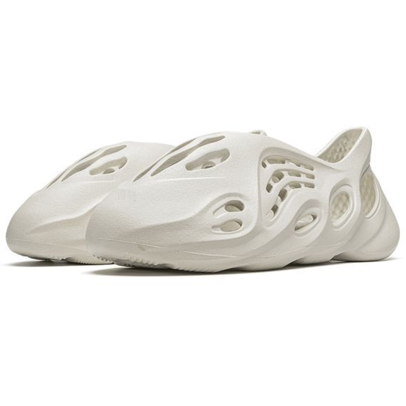 Adidas Originals Yeezy Foam Runner 'Ararat'