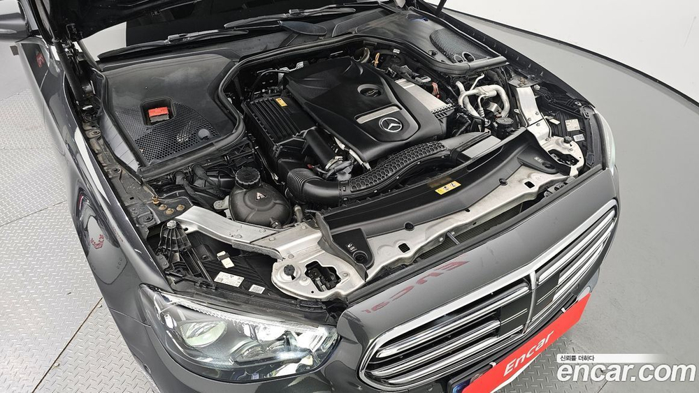 Mercedes-Benz E-Class W213 E250 Exclusive (03.2021)