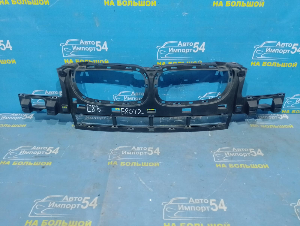 Рамка радиатора / телевизор BMW X3 2004-2006