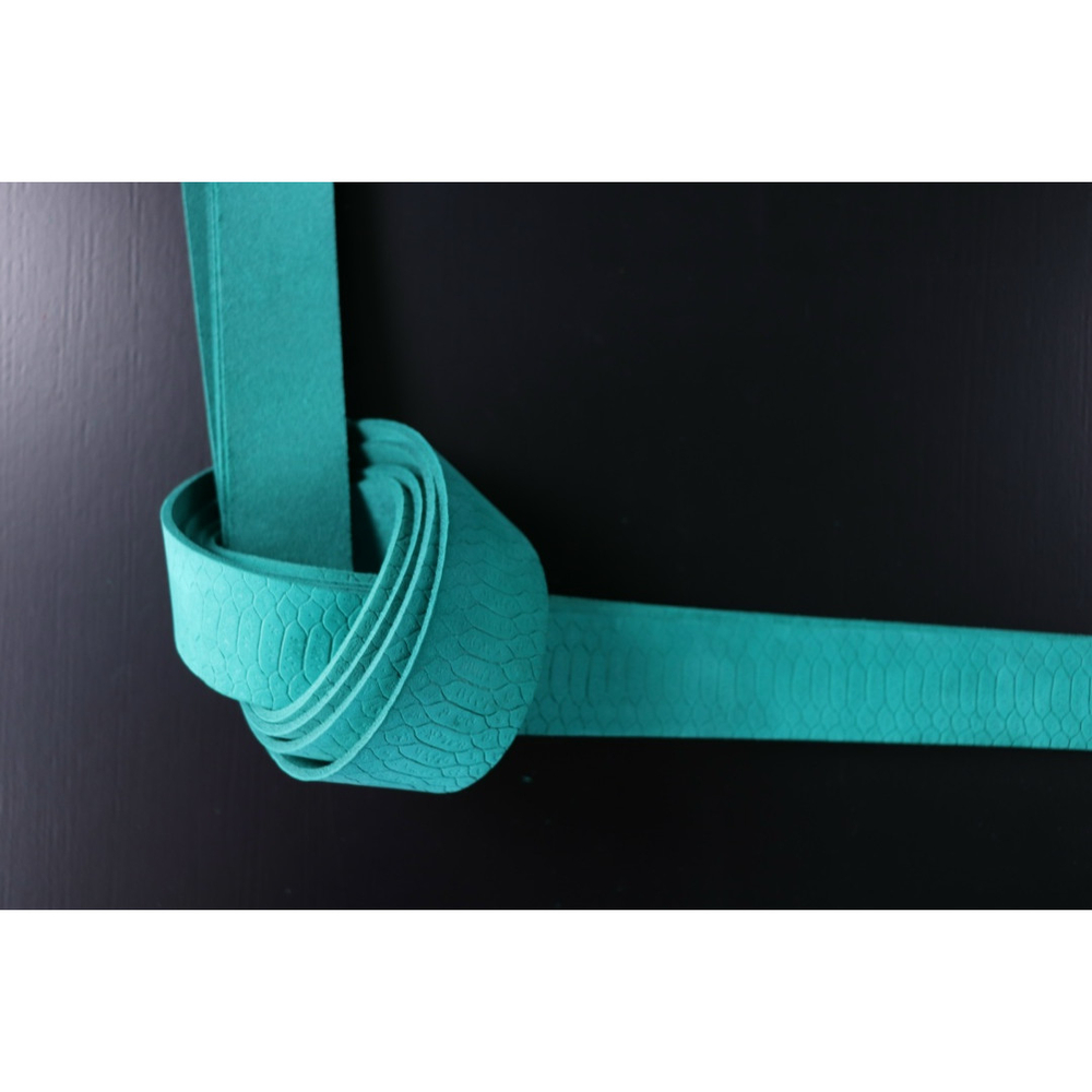 Ременная заготовка Шелк Малахит + Плита Королевская кобра