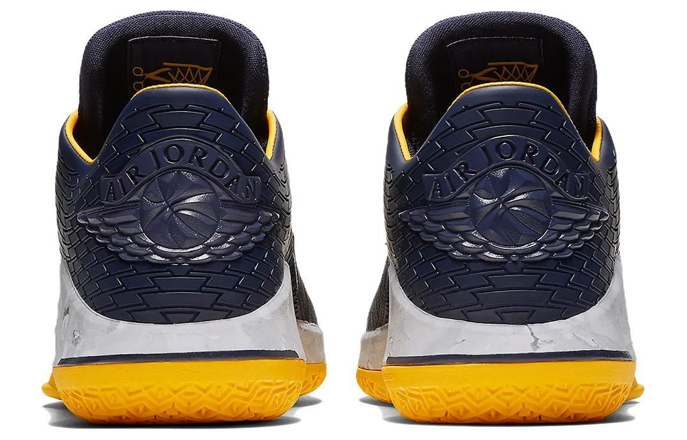 Кроссовки Jordan Air Jordan 32 Low Michigan
