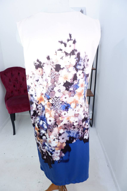 Платье Zolla для нежного образа, маркировка L, визуально на 46/48 размер