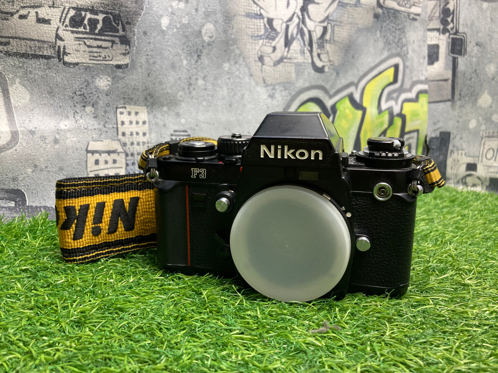 Nikon F3