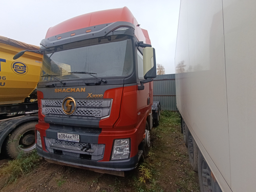 Shacman (Shaanxi) SX* 6x4 Седельный тягач SX42584V324 (Дизельный, 11,6 л, 423 л.с., МТ)