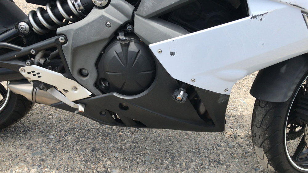 Kawasaki ER-6F 038400