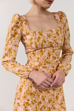 Платье-каре мини