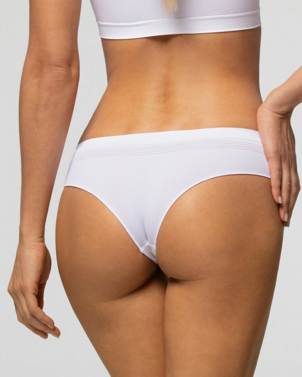 Трусики Brasiliana Seamless Pompea