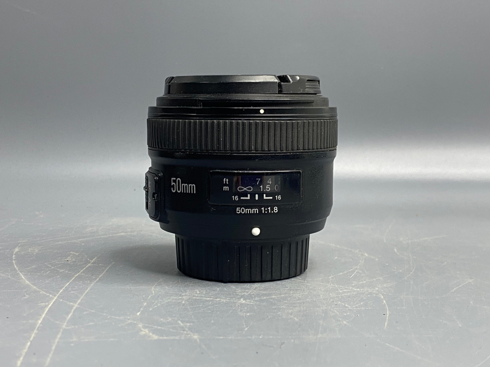 Yongnuo 50mm 1.8 Nikon F