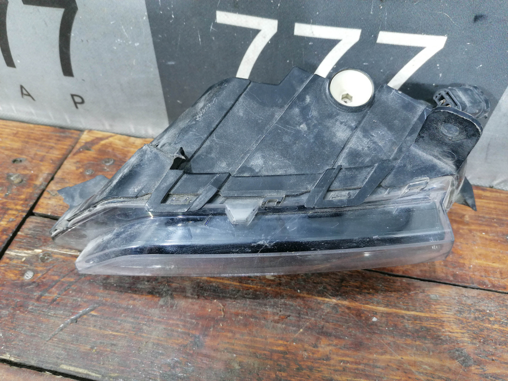 ПТФ передняя правая Porsche Macan (95B), Cayenne 2 (958) 14-18 Б/У Оригинал 95B941700C