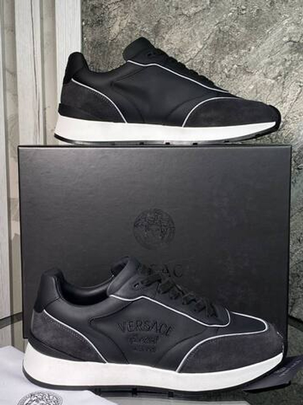 Кроссовки Versace