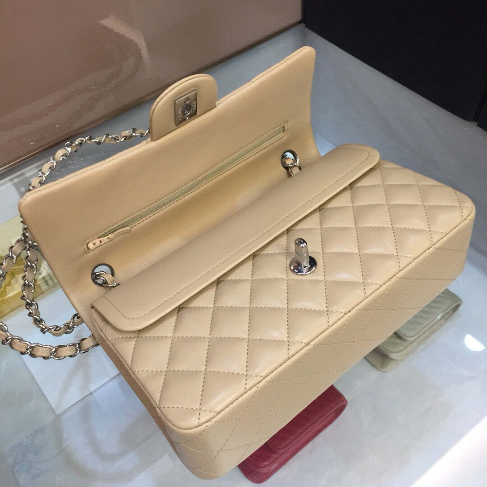 Chanel Flap 25 cm
