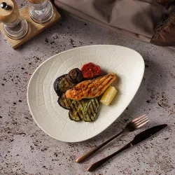 Блюдо овальное 31,5*23 см Elephant Ivory P.L. Proff Cuisine [1]