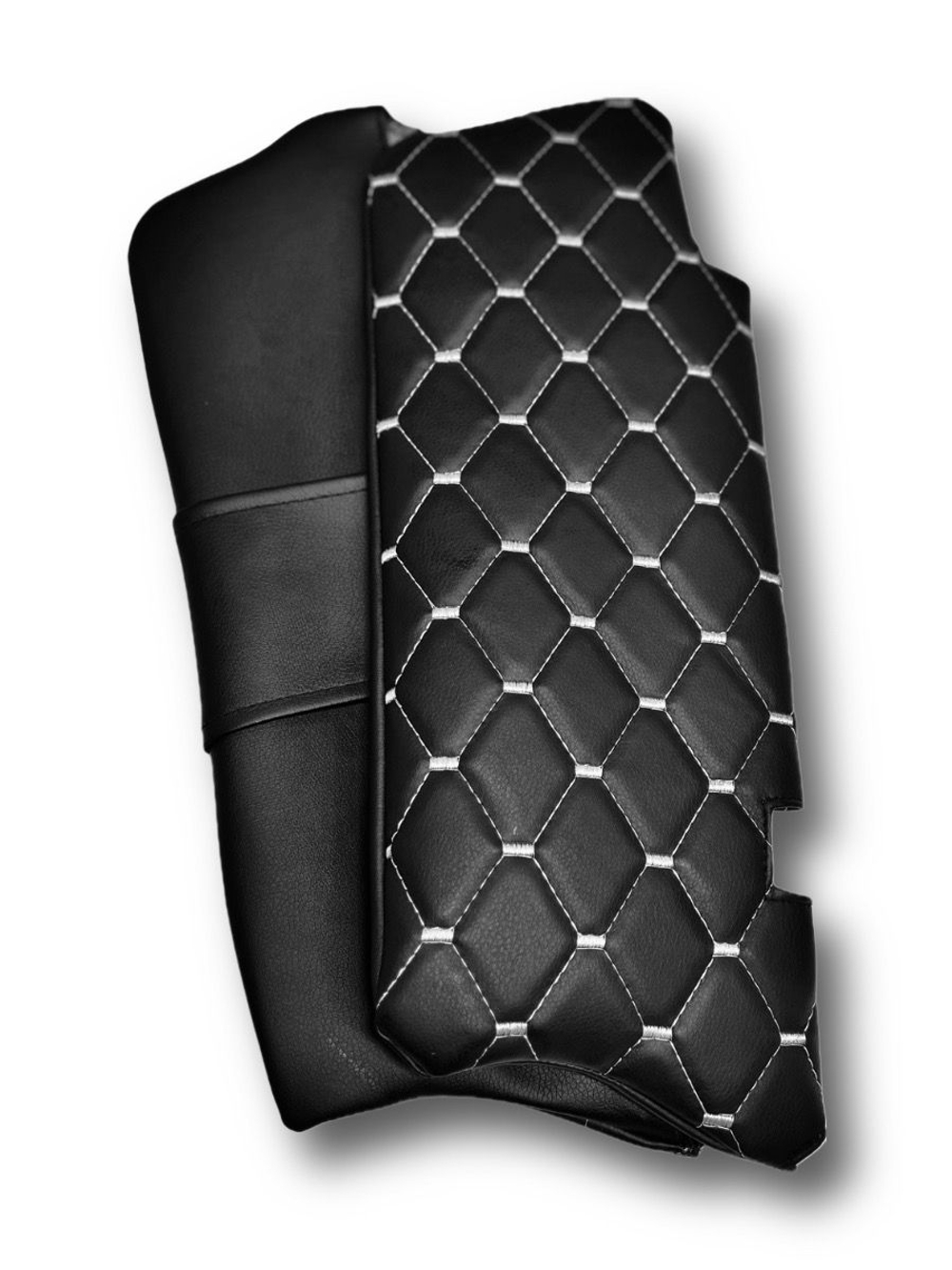 Чехлы на козырьки ВАЗ 2110, 2111, 2112 (белая нить Рубин)