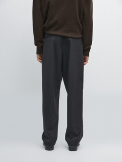 Massimo Dutti Брюки с поясом и внутренней эластичной вставкой, черный