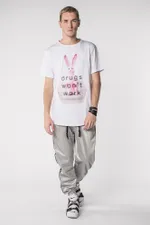 Футболка Drugs Won't Work