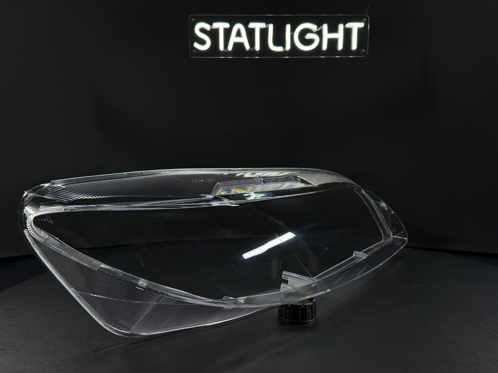 Правое стекло фары Mazda 6 GG 2002-2007 рест