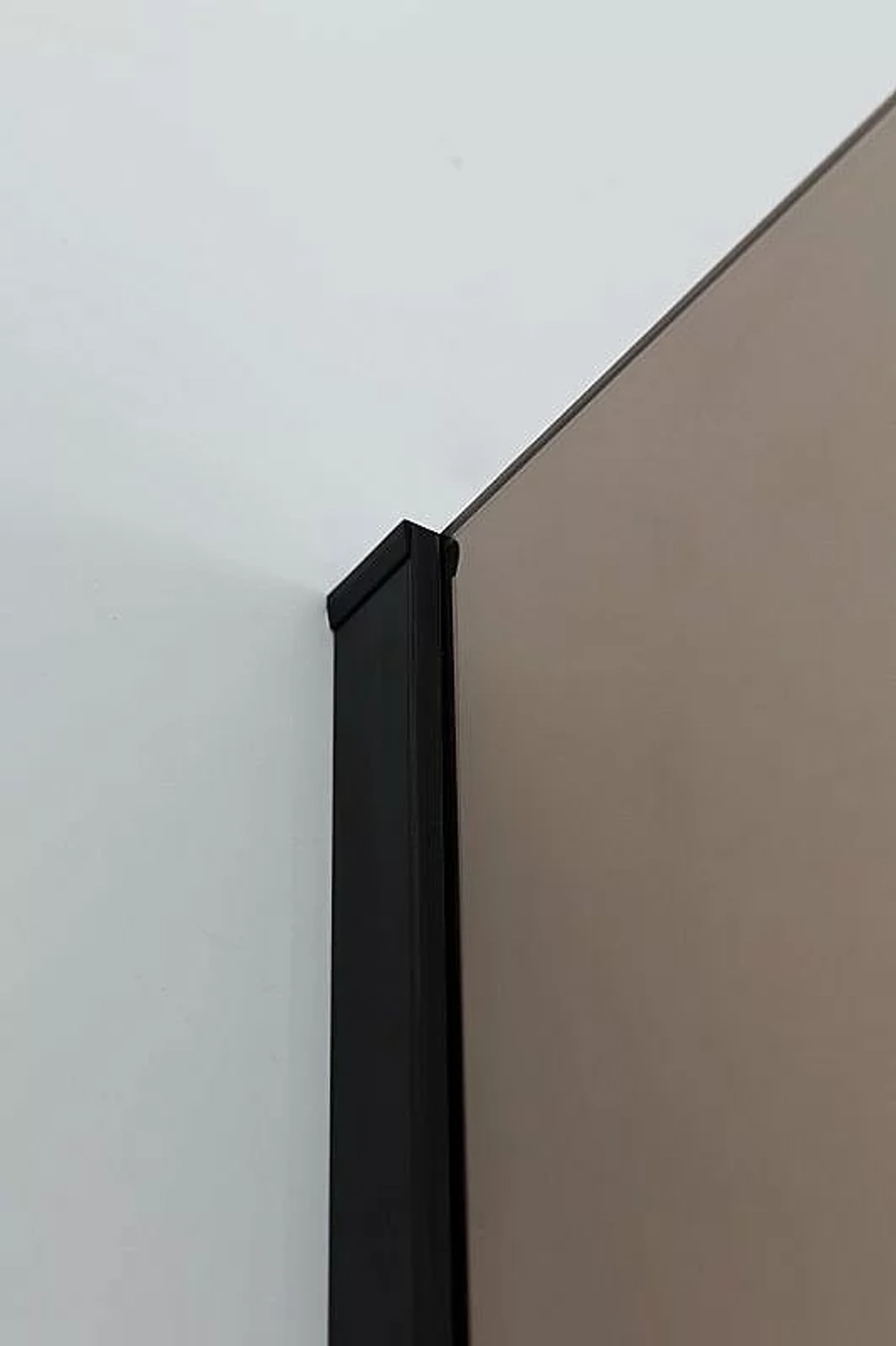 Душевой уголок Cezares Slider 80х80 SLIDER-A-2-80/90-BR-NERO стекло бронза тонированное/профиль черный матовый