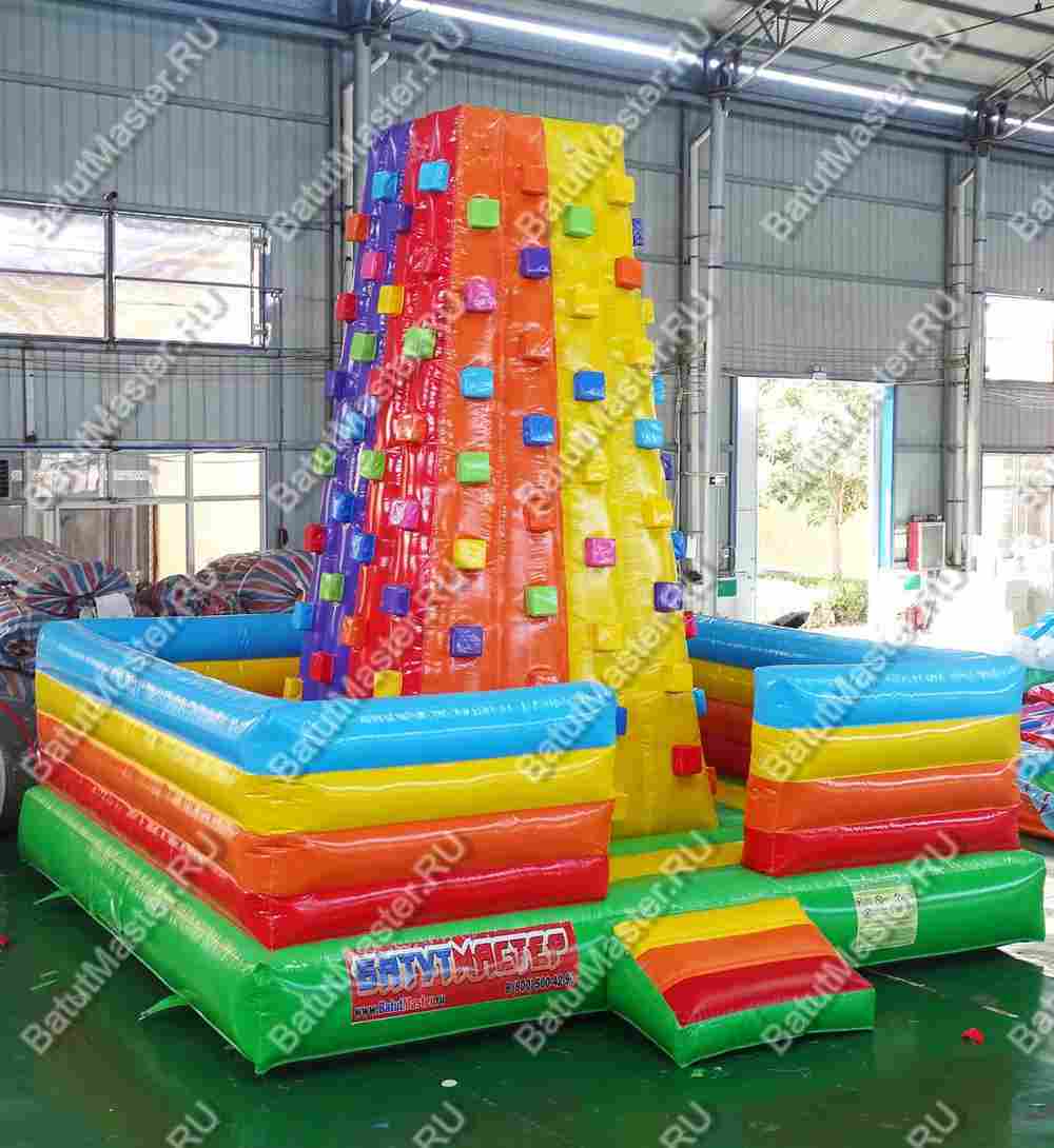 Скалодром "Утес" разноцветный 6*6*6 м