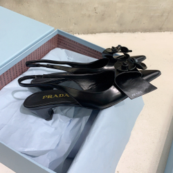 Prada Pumps