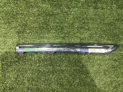 Молдинг решетки LH Mercedes GLE V167 (18-24) AMG