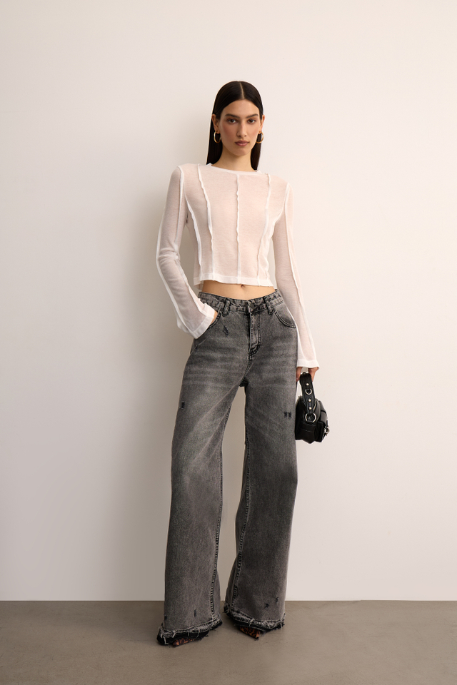 Лонгслив с открытыми швами