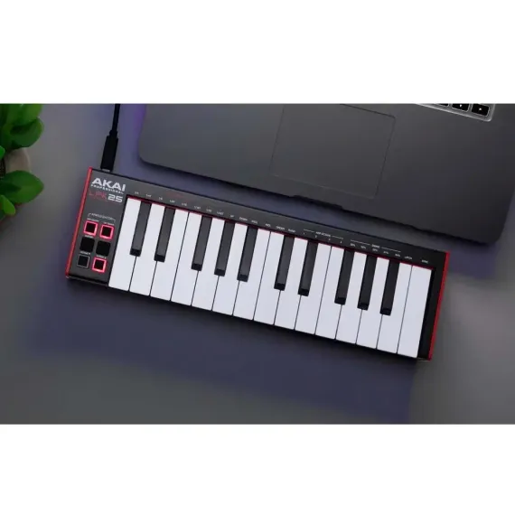 AKAI PRO LPK25MK2