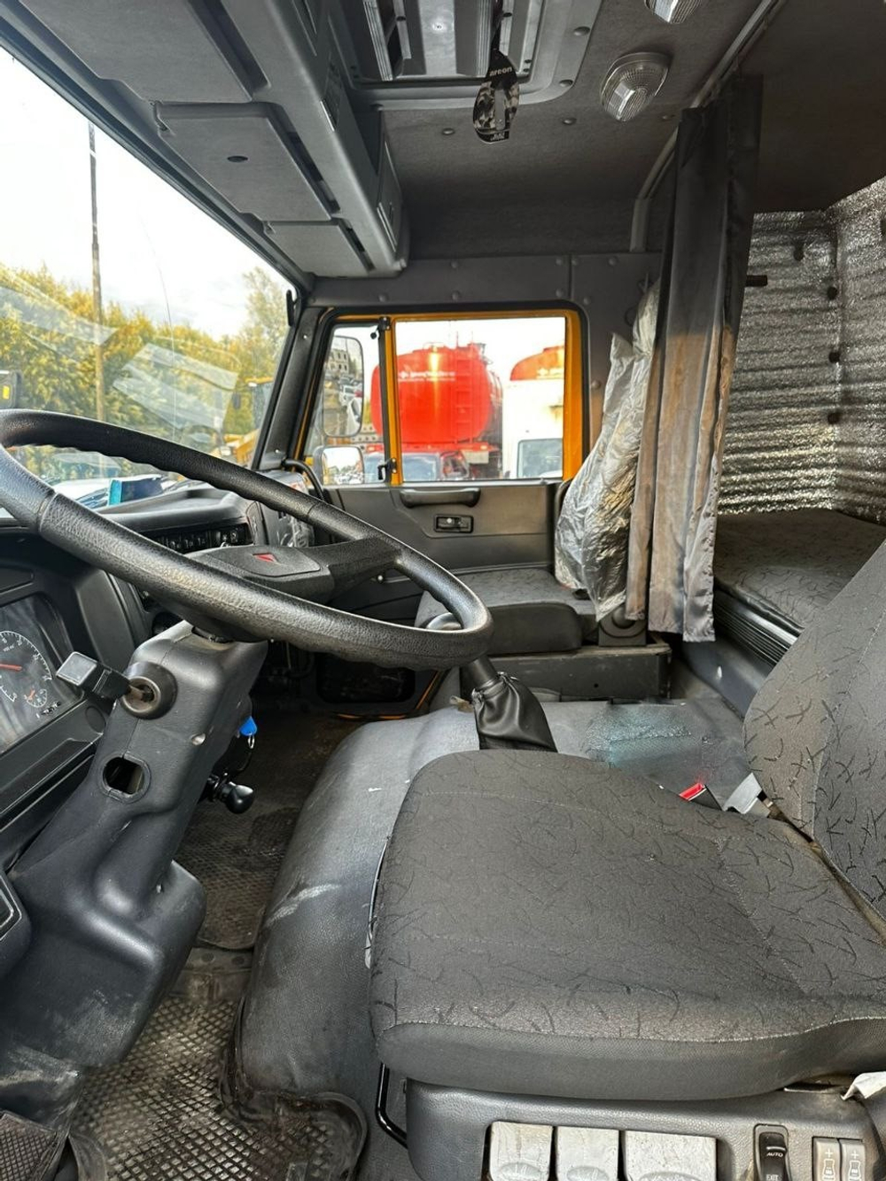 КамАЗ 65116 6x4 Седельный тягач 65116-7010-48(A5) (Дизельный, 6,7 л, 292 л.с., МТ)