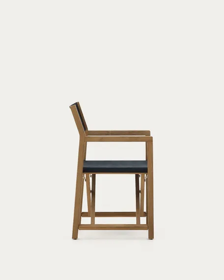 Чёрное складное кресло Vilara для улицы, изготовленное из акации