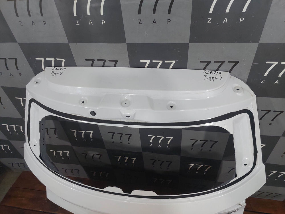 Крышка багажника Chery Tiggo 4 18-нв Б/У Оригинал 552000261AADYJ