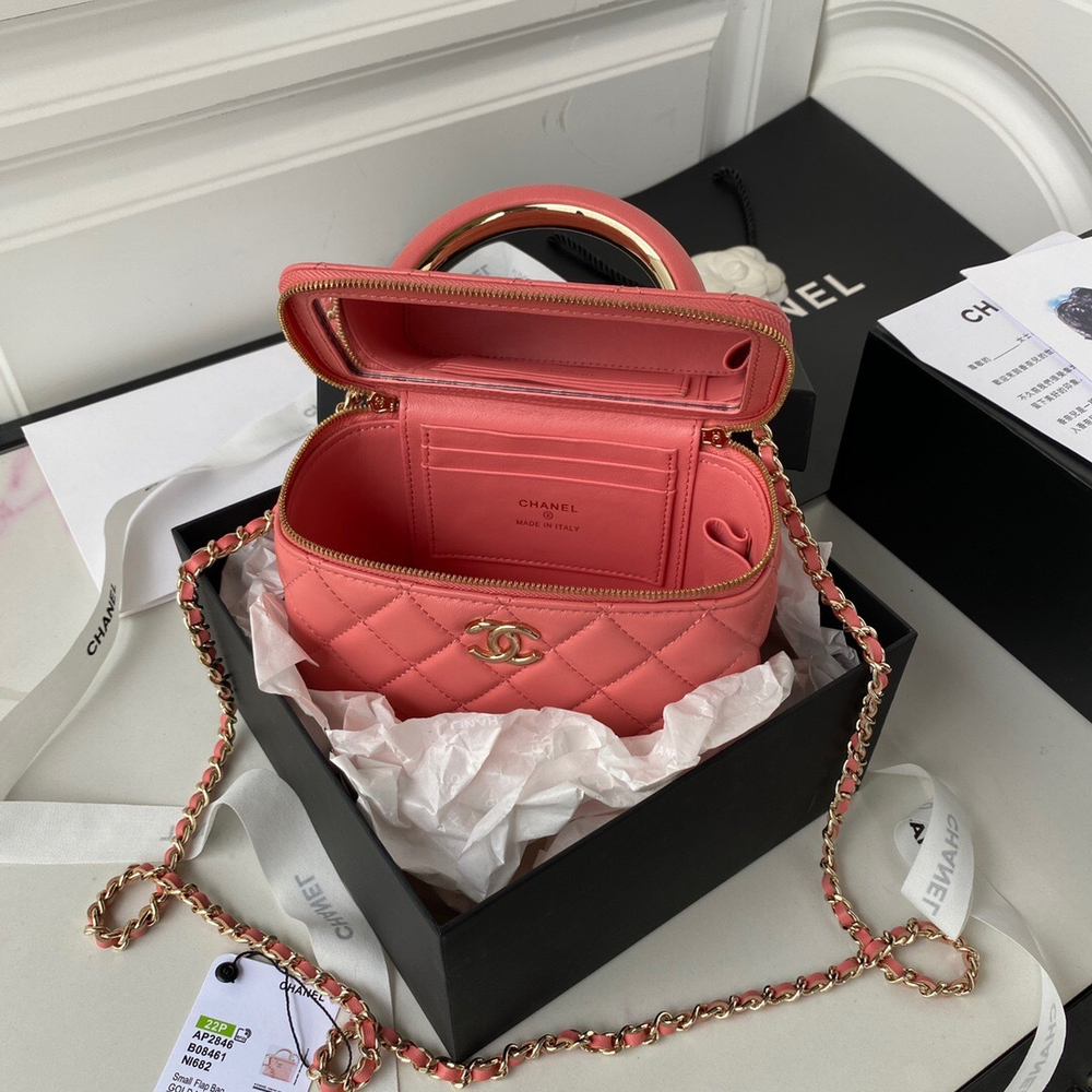 Chane1 Vanity With Chain 17 cm