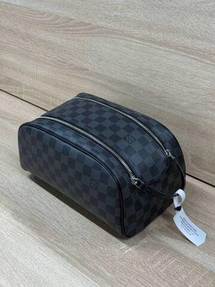 Несессер Louis Vuitton