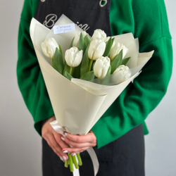 Букет из белых тюльпанов размер S. Букет 1066
