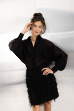 Юбка из шифона с перьями мини черная