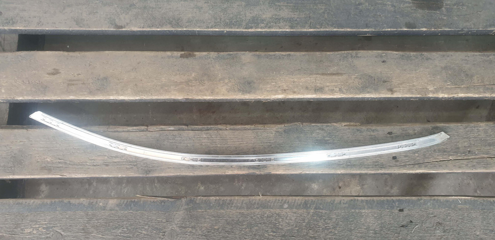 Молдинг двери задней левой Mercedes GLC (X253) 15-нв Б/У Оригинал A2536703500