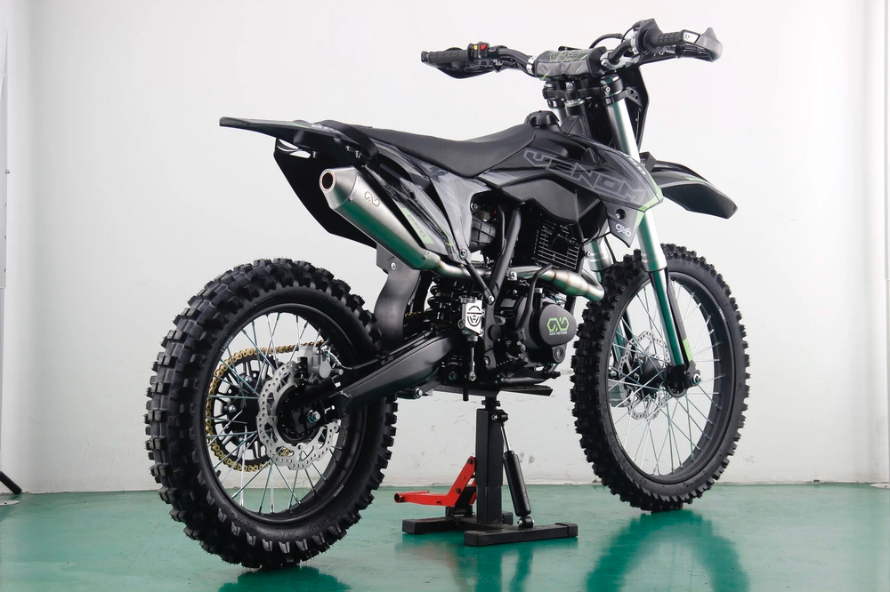 OXO VENOM 300